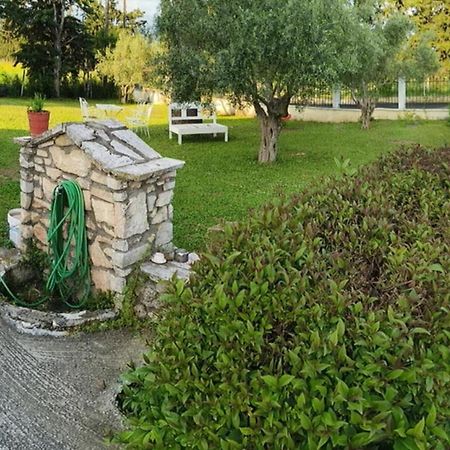 Willa Πετρινη Κατοικια Στην Φυση Tagarades Zewnętrze zdjęcie